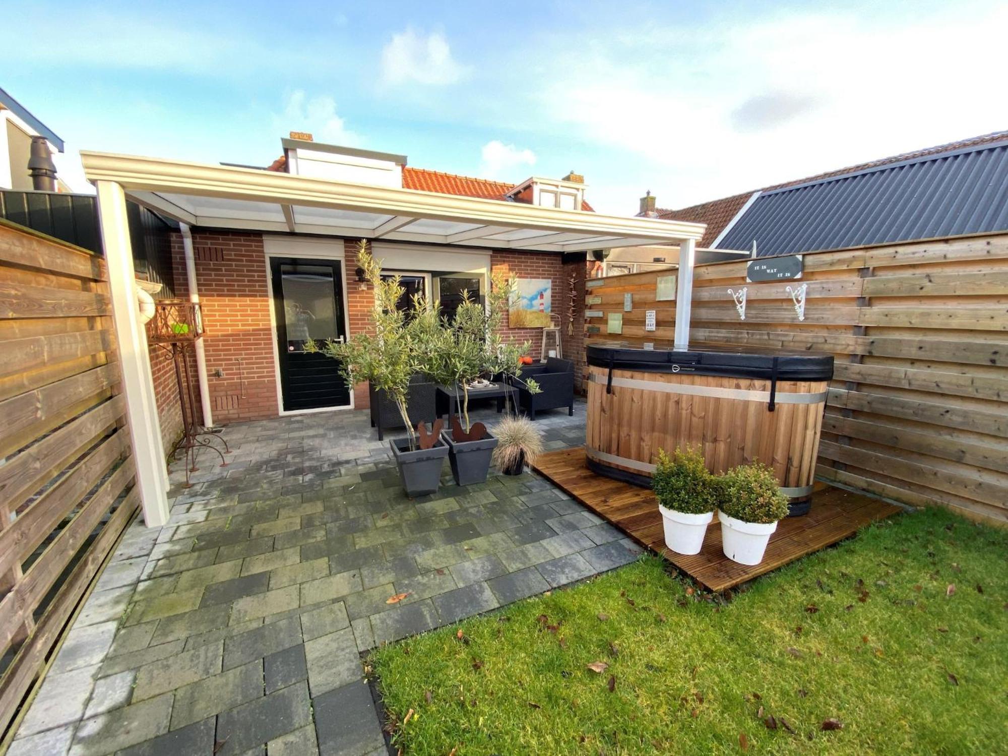 Fantastic Luxury Vacation Home And Next To The Wadden Sea Paesens Экстерьер фото